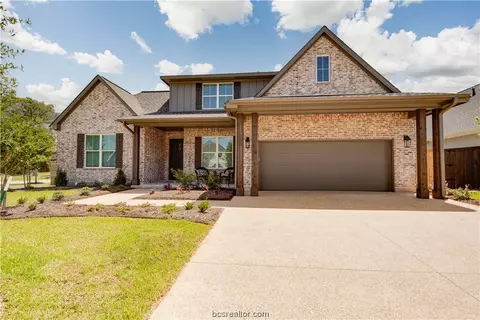 1740 Blanco Bend Dr, College Station, TX 77845