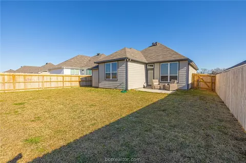 1963 Chief St, Bryan, TX 77807 photo 32