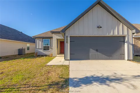 1963 Chief St, Bryan, TX 77807 photo 1