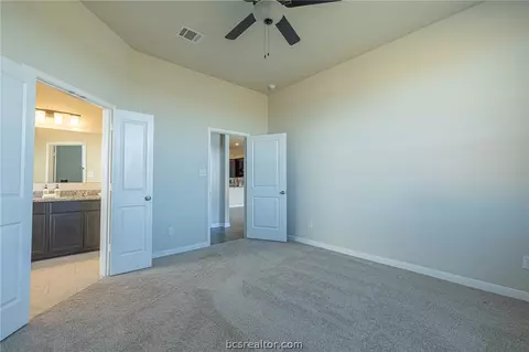 1963 Chief St, Bryan, TX 77807 photo 18