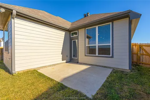 1963 Chief St, Bryan, TX 77807 photo 33