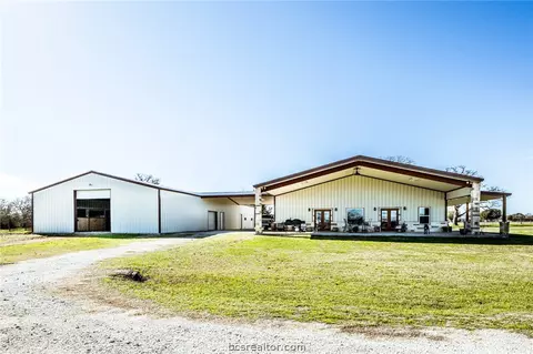 11434 Fm 1696 Rd, Bedias, TX 77831
