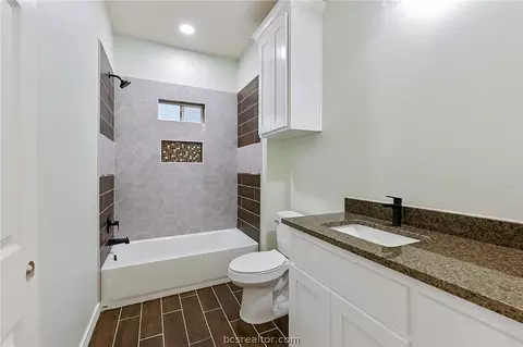 1807 Bluebonnet, Bryan, TX 77803 photo 15