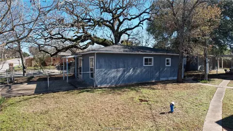 607 Ash St, Bryan, TX 77803 photo 15