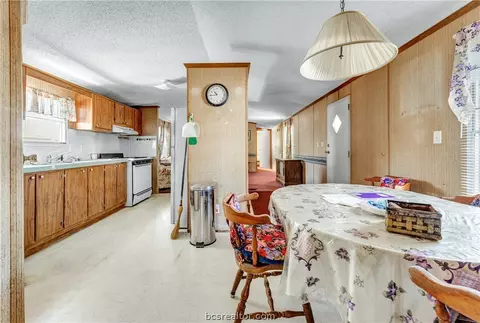 607 Ash St, Bryan, TX 77803 photo 11