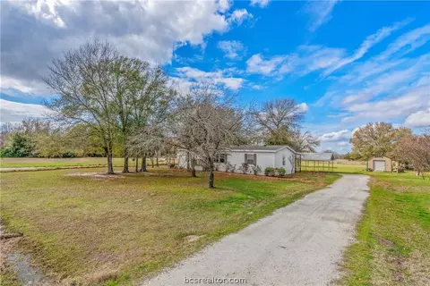 6013 Standing Rock Rd, Bryan, TX 77808 photo 5