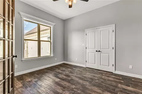 3324 Stoneleigh Ln, Bryan, TX 77802 photo 9