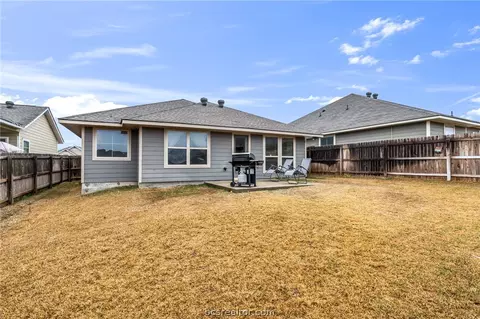 2132 Dumfries Dr, Bryan, TX 77807 photo 23
