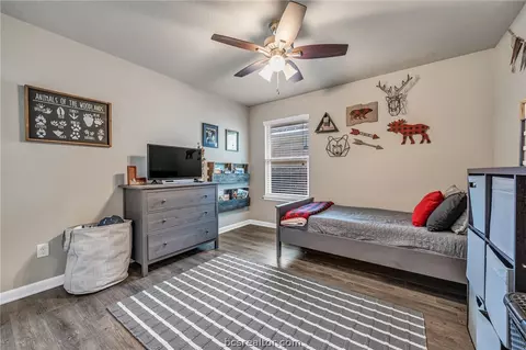 2132 Dumfries Dr, Bryan, TX 77807 photo 17