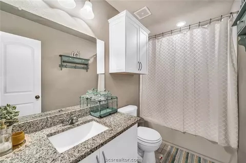 2132 Dumfries Dr, Bryan, TX 77807 photo 18