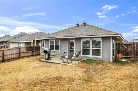 2132 Dumfries Dr, Bryan, TX 77807 photo 21