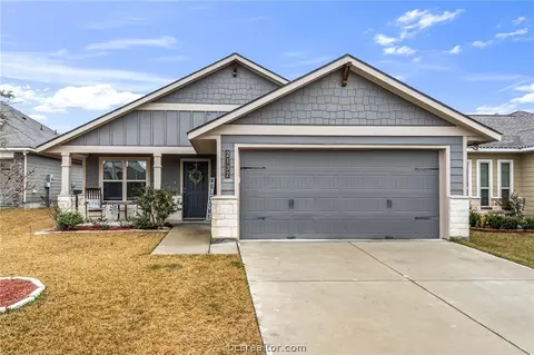 2132 Dumfries Dr, Bryan, TX 77807 photo 1