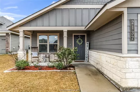 2132 Dumfries Dr, Bryan, TX 77807 photo 3