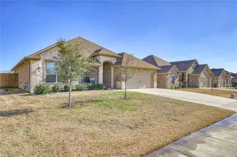 3051 Embers Loop, Bryan, TX 77808 photo 8