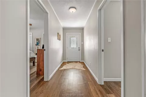310 June St, Bryan, TX 77802 photo 4