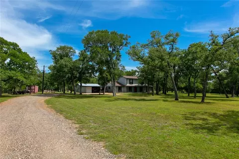 5782 E Fm 60, Snook, TX 77878