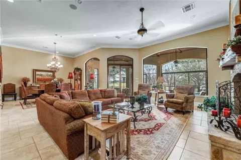 4311 Willowick Dr, Bryan, TX 77802 photo 12