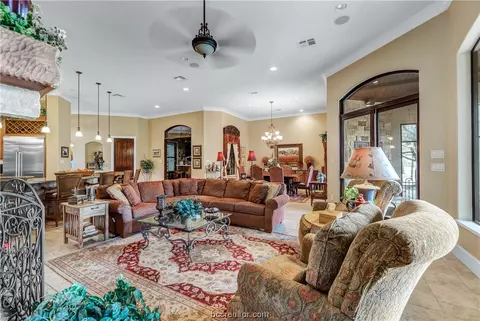 4311 Willowick Dr, Bryan, TX 77802 photo 14