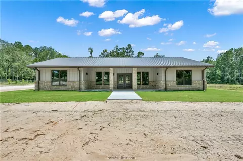 29 Willow Crk, Huntsville, TX 77340