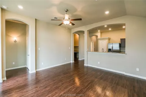 2028 Markley Dr, Bryan, TX 77807 photo 15