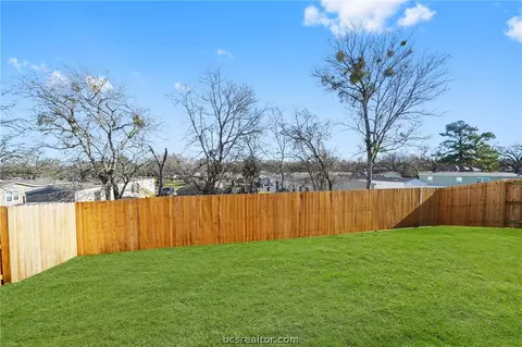 983 Harper Ln, Bryan, TX 77803 photo 23