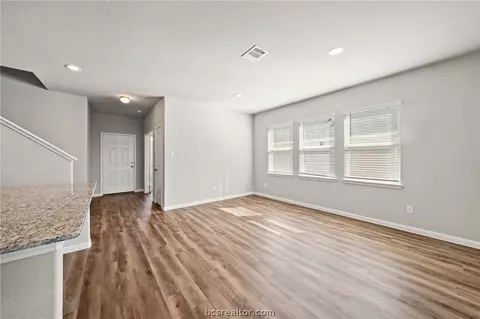 4737 Milagro Loop, Bryan, TX 77807 photo 10