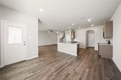 4747 Milagro Loop, Bryan, TX 77807 photo 11