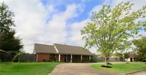 3608 Brockhampton Dr, Bryan, TX 77802 photo 45