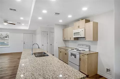 16 Lenora #LOT 23, Hearne, TX 77859