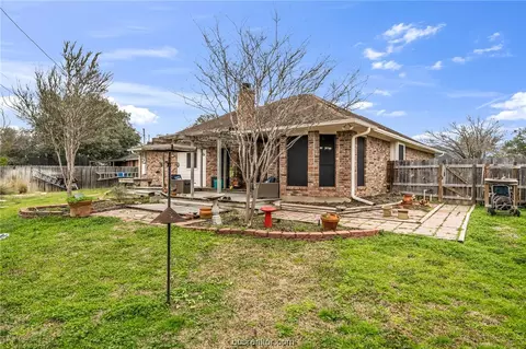 5611 Middlebury Dr, Bryan, TX 77802 photo 20