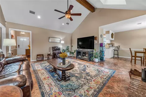 5611 Middlebury Dr, Bryan, TX 77802 photo 10