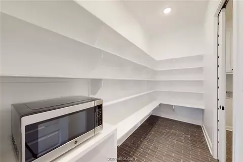 4111 Hennepin Ct, Bryan, TX 77802 photo 14