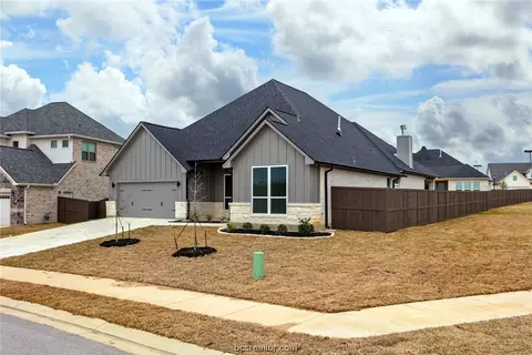 4111 Hennepin Ct, Bryan, TX 77802 photo 2
