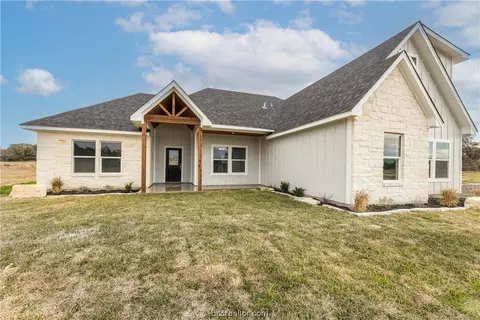 3323 Becktold, Franklin, TX 77856