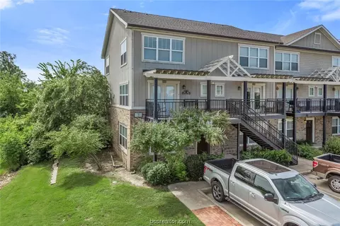 1725 Harvey Mitchell Parkway S 1533, College Station, TX 77840