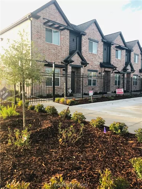 1451 N Associate Street 618, College Station, TX 77845