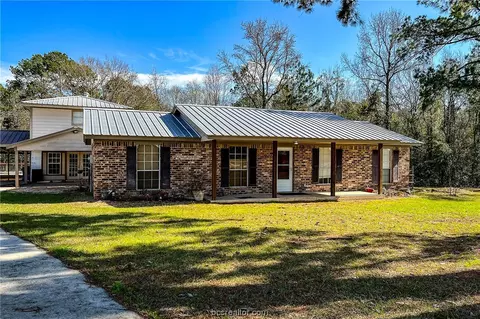 171 Snowhill Rd, Coldspring, TX 77331