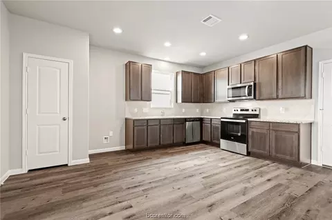 4744 Milagro Loop, Bryan, TX 77807 photo 8