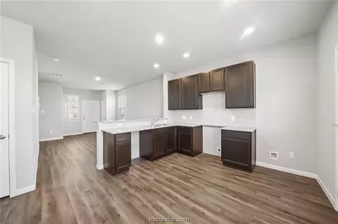 991 Harper Ln, Bryan, TX 77803 photo 11