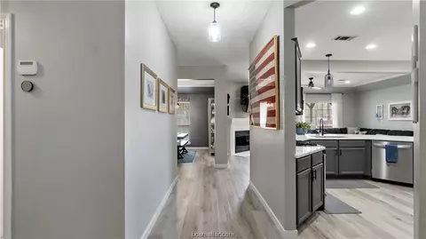 4308 Brompton Ln, Bryan, TX 77802 photo 5