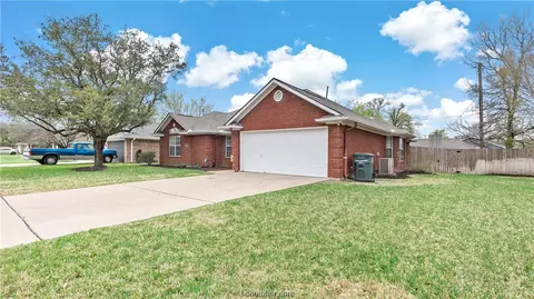 4308 Brompton Ln, Bryan, TX 77802 photo 2