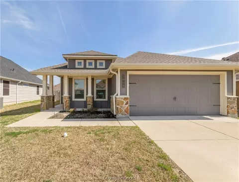 2008 Markley Dr, Bryan, TX 77807 photo 1