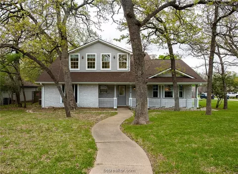 1119 Berkeley St, College Station, TX 77840