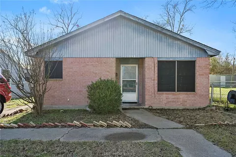 1009 E 27th St, Bryan, TX 77803 photo 1