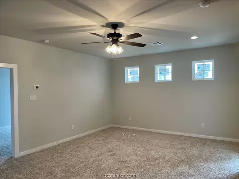 3014 Teller Dr, Bryan, TX 77808 photo 15