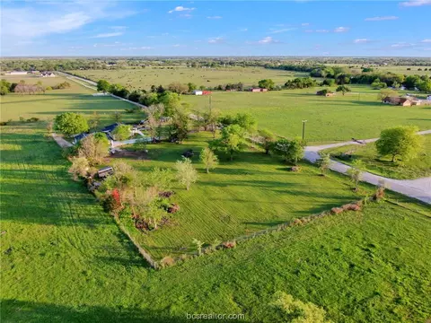 6859 Broach Rd, Bryan, TX 77808 photo 32