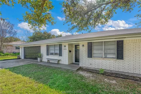 405 Leslie Dr, Bryan, TX 77802 photo 3