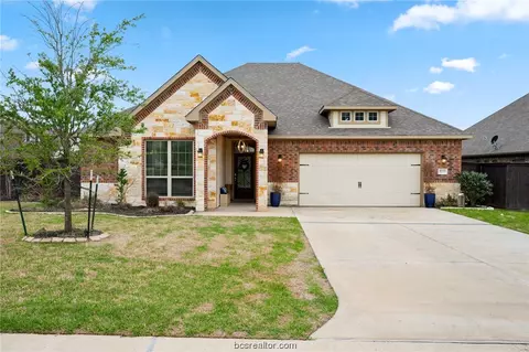 3673 Haskell Holw, College Station, TX 77845