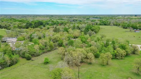 6899 Harbert, Bryan, TX 77808 photo 12