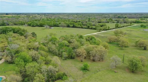 6899 Harbert, Bryan, TX 77808 photo 11